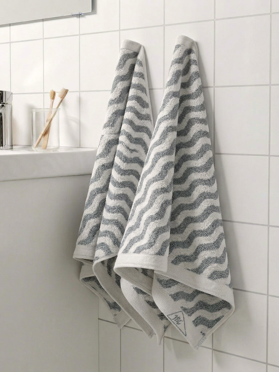 Premium Navy Blue & White Pure Cotton Self Design 500 GSM Hand Towel 2 Pc Set (Green Weave Collection)