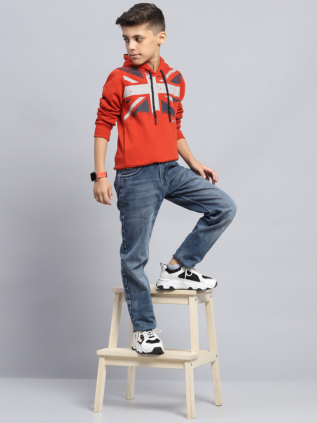 Boys Red Printed Hooded Full Sleeve Sweatshirt