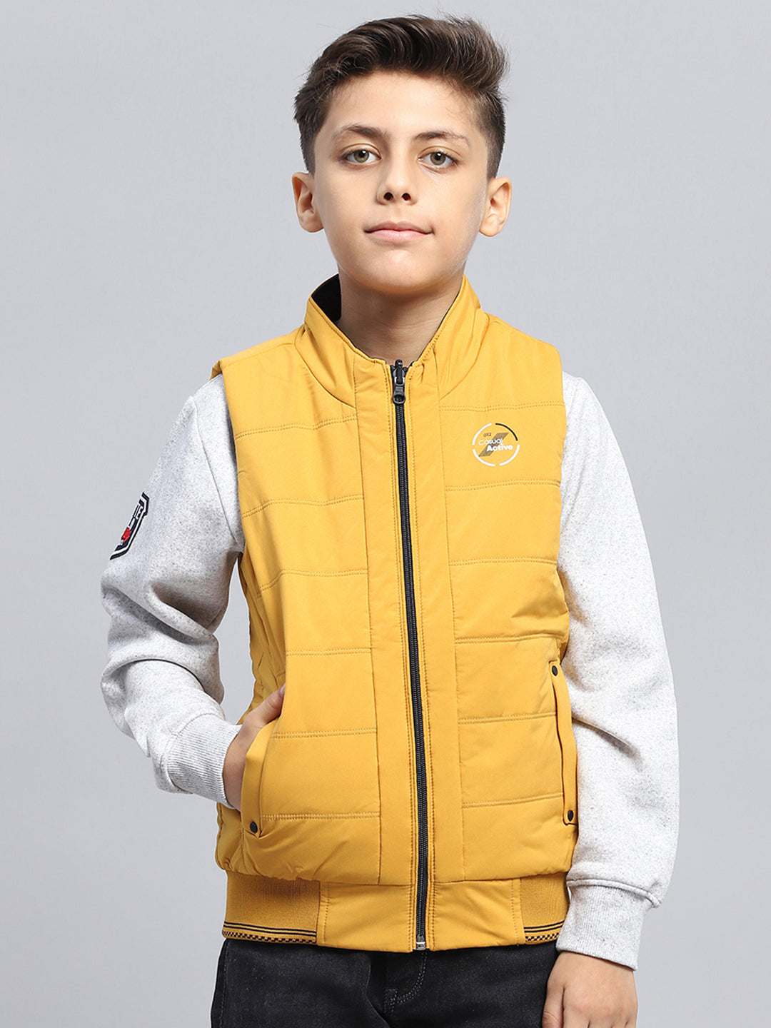 Boys Navy Blue & Mustard Solid Mock Neck Sleeveless Reversible Jacket