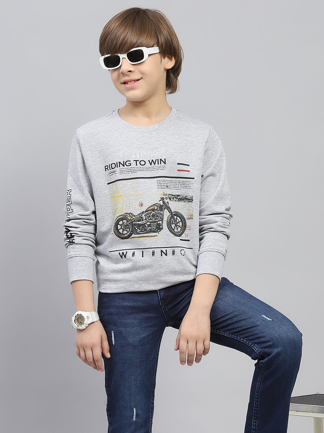 Boys Grey Printed Round Neck Full Sleeve Sweatshirt