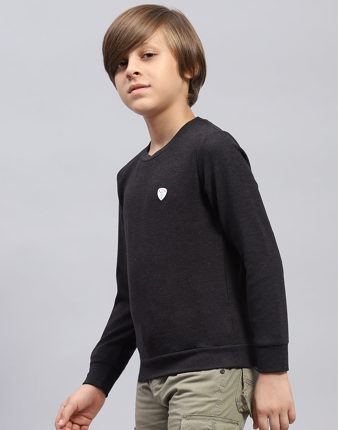 Boys Grey Solid Round Neck Full Sleeve Sweatshirt