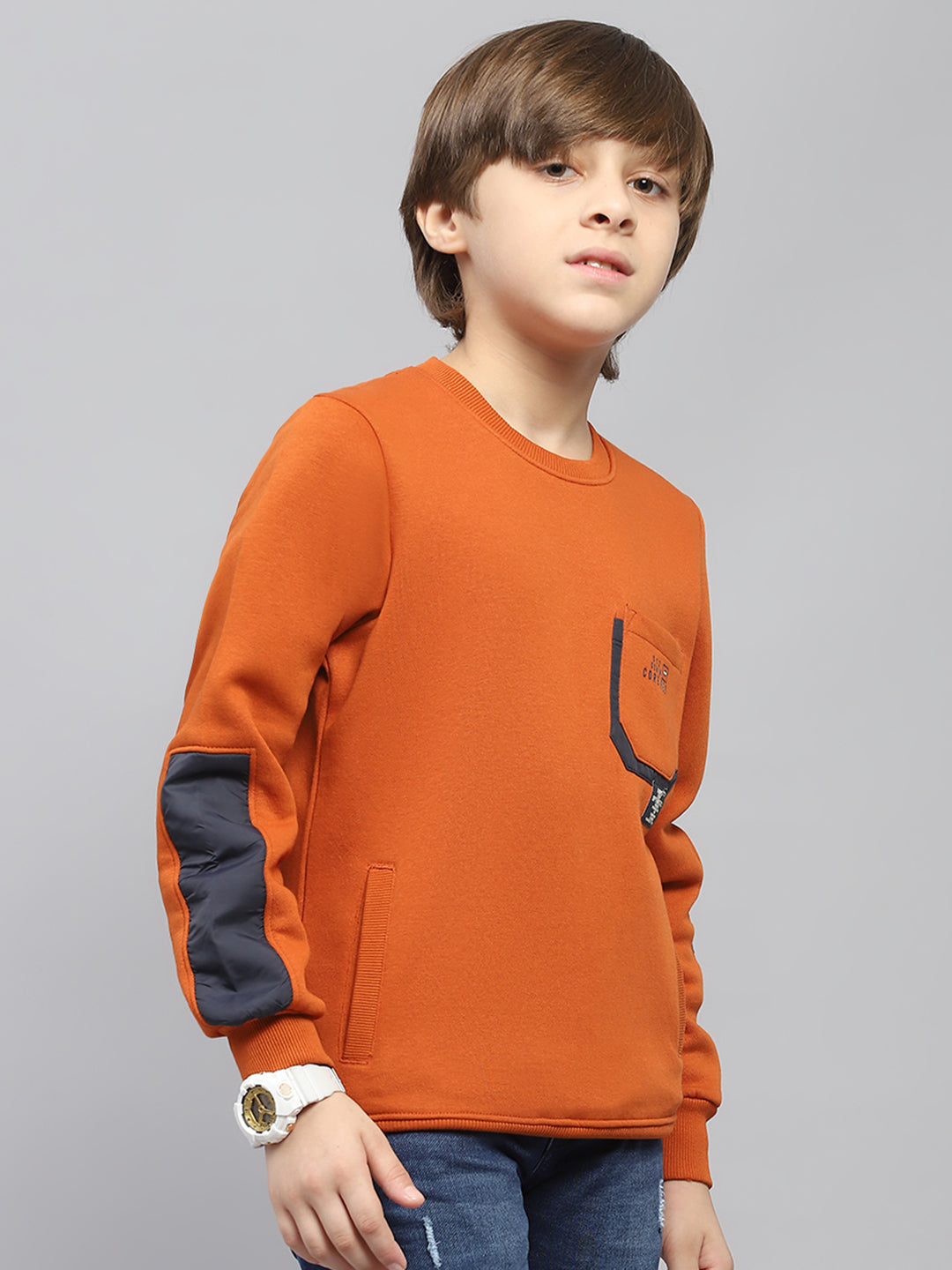 Boys Rust Solid Round Neck Full Sleeve Sweatshirt