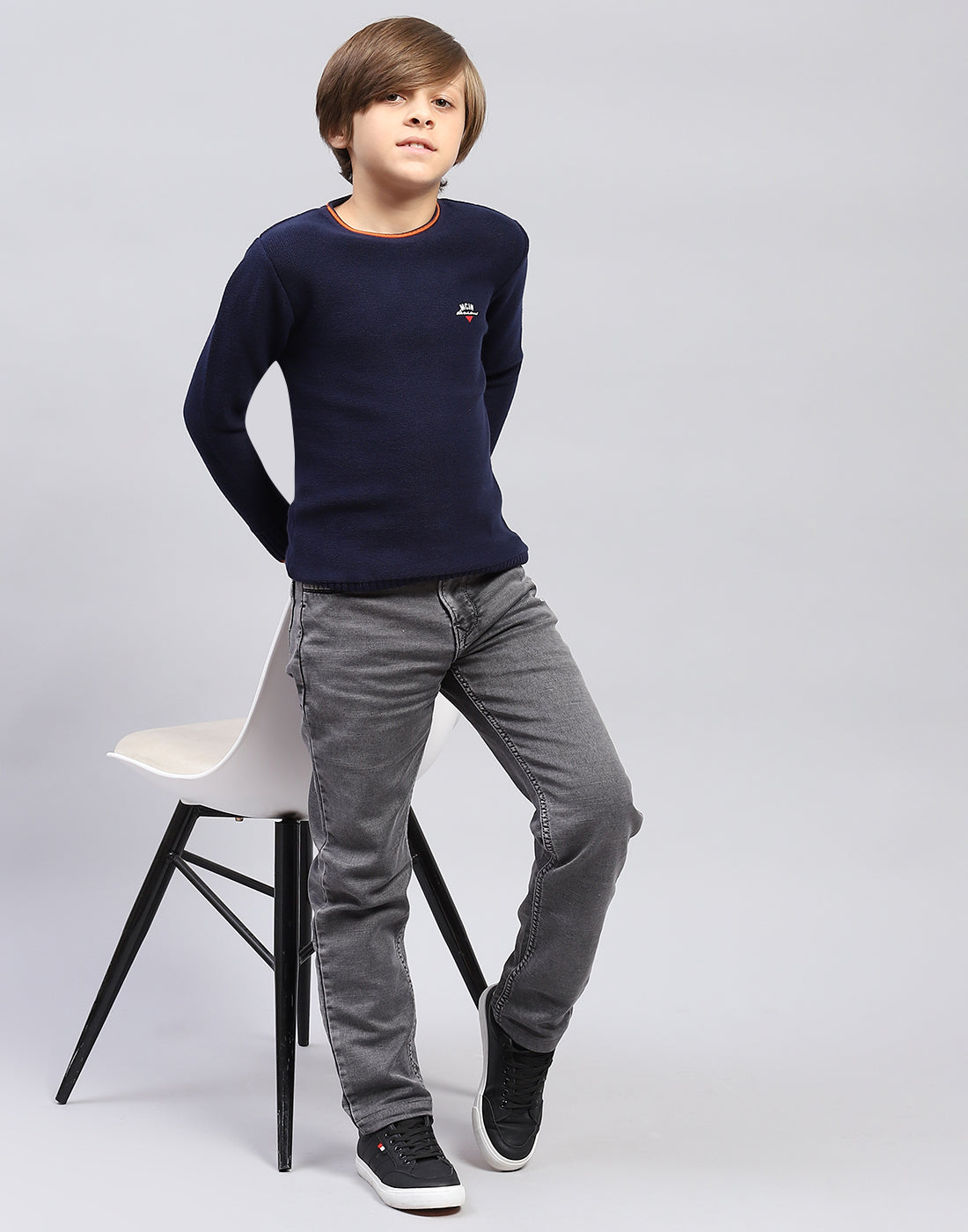 Boys Navy Blue Solid Round Neck Full Sleeve Pullover
