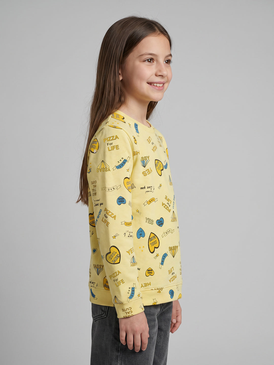 Girls Yellow Printed Round Neck Full Sleeve Sweatshirt
