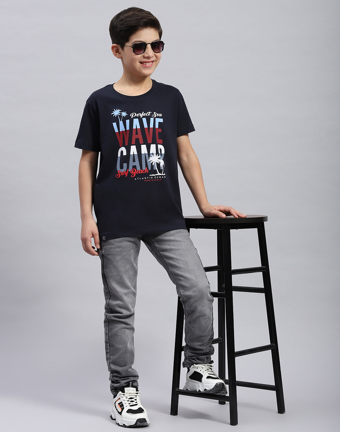 Boys Navy Blue & Green Printed Round Neck Half Sleeve T-Shirt