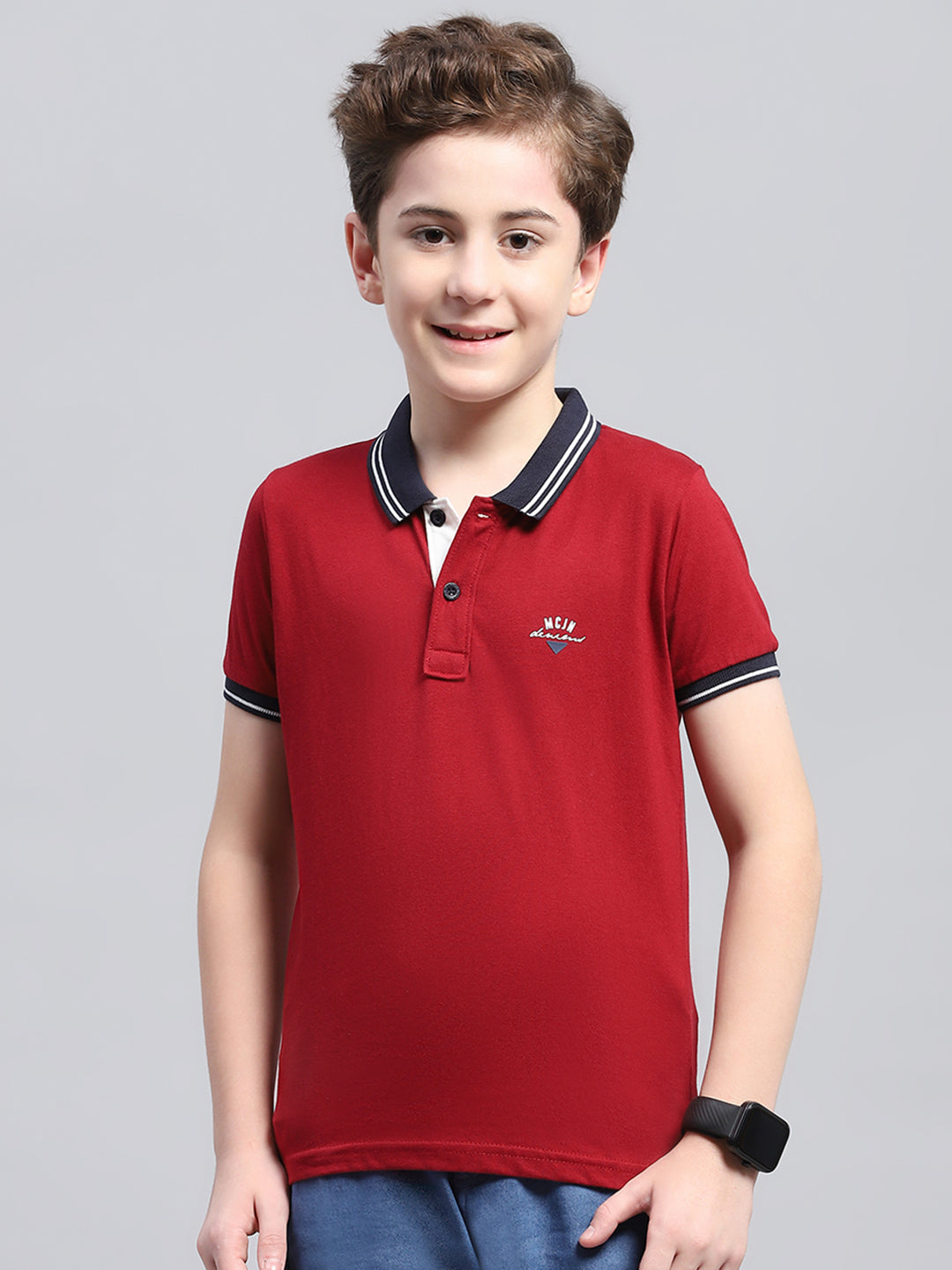 Boys Maroon Printed Collar Half Sleeve T-Shirt