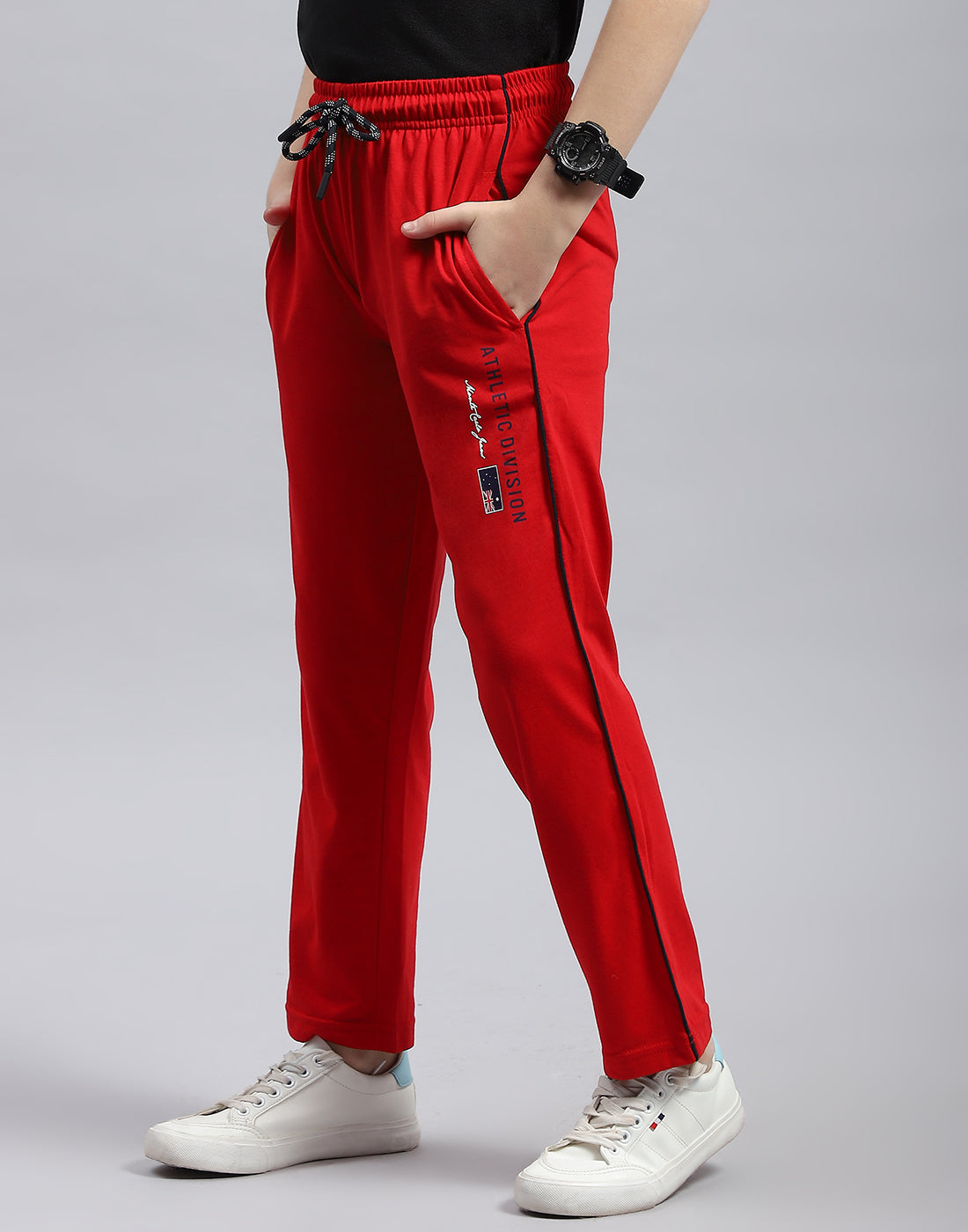 Boys Red Printed Regular Fit Lower