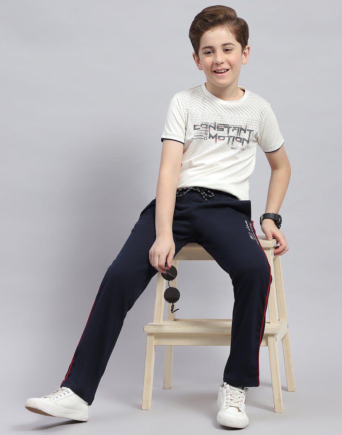 Boys Navy Blue Printed Regular Fit Lower