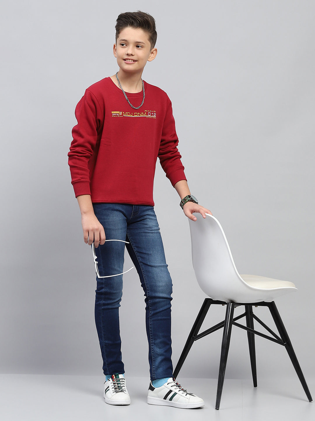 Boys Maroon Printed Round Neck Full Sleeve Sweatshirt