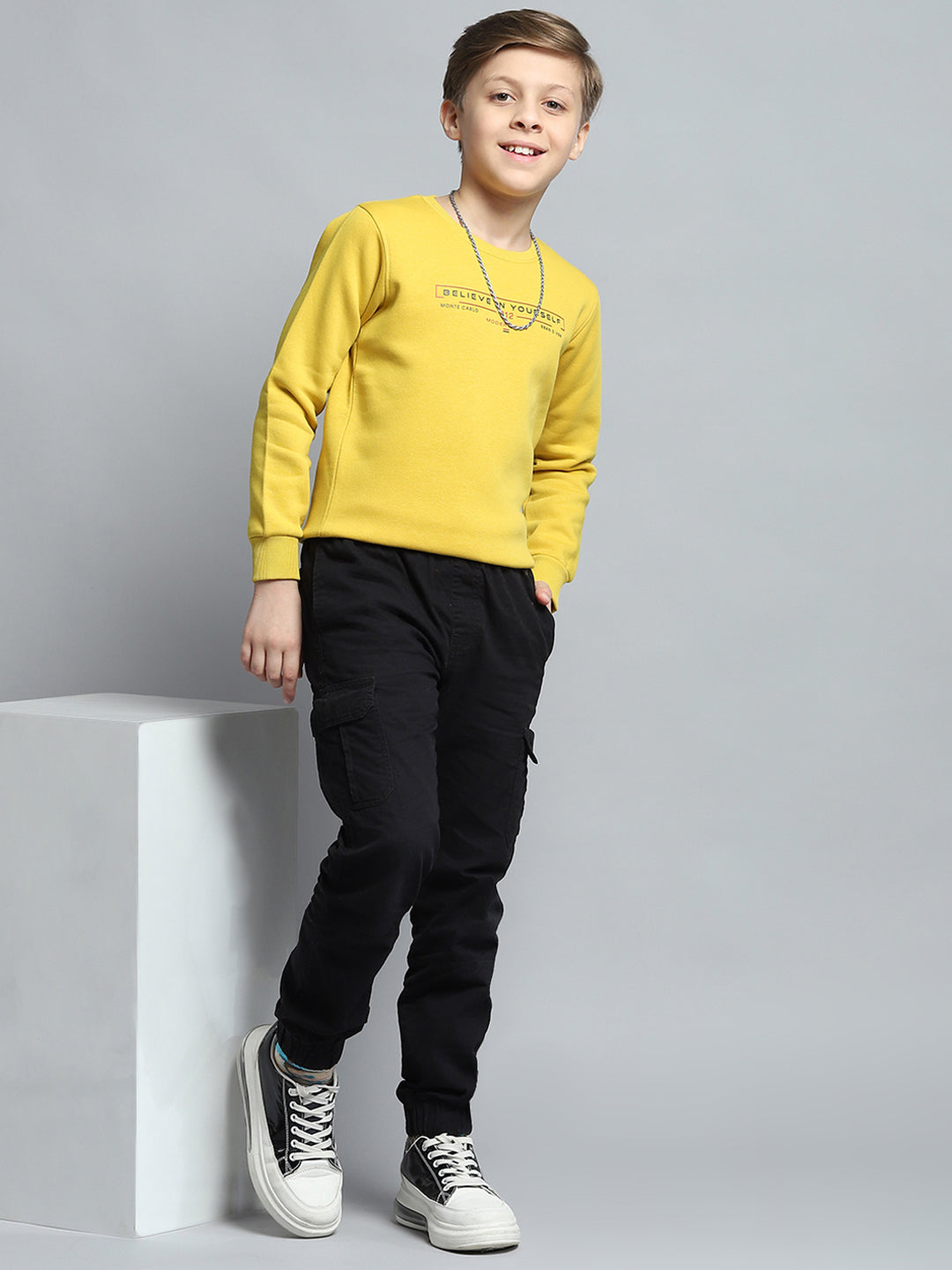 Boys Yellow Printed Round Neck Full Sleeve Pullover