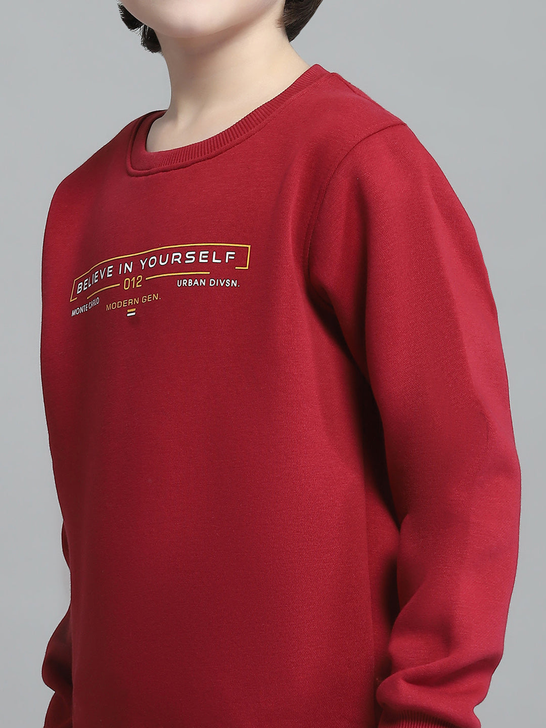 Boys Maroon Printed Round Neck Full Sleeve Sweatshirt