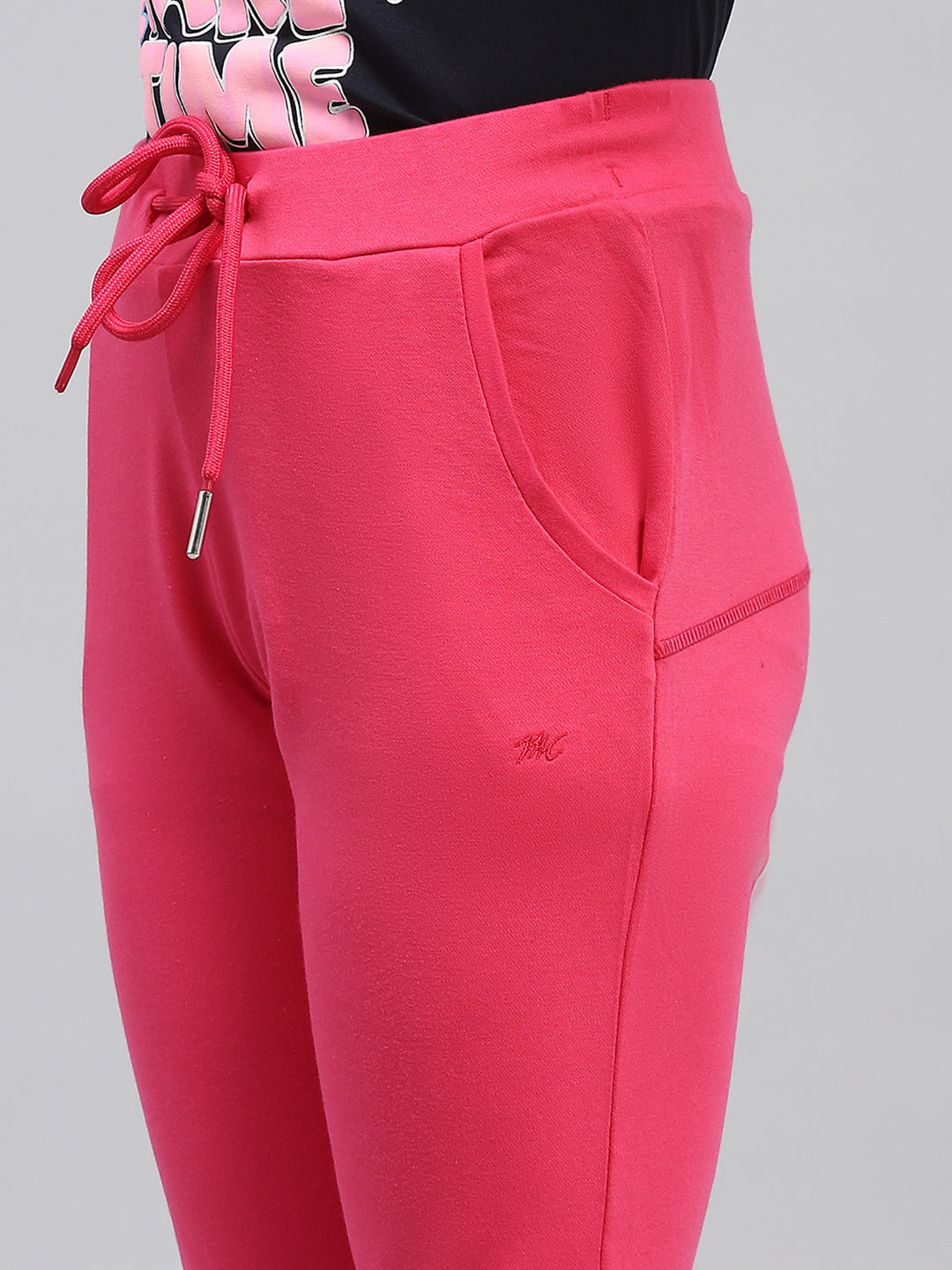 Girls Pink Solid Regular Fit Capri