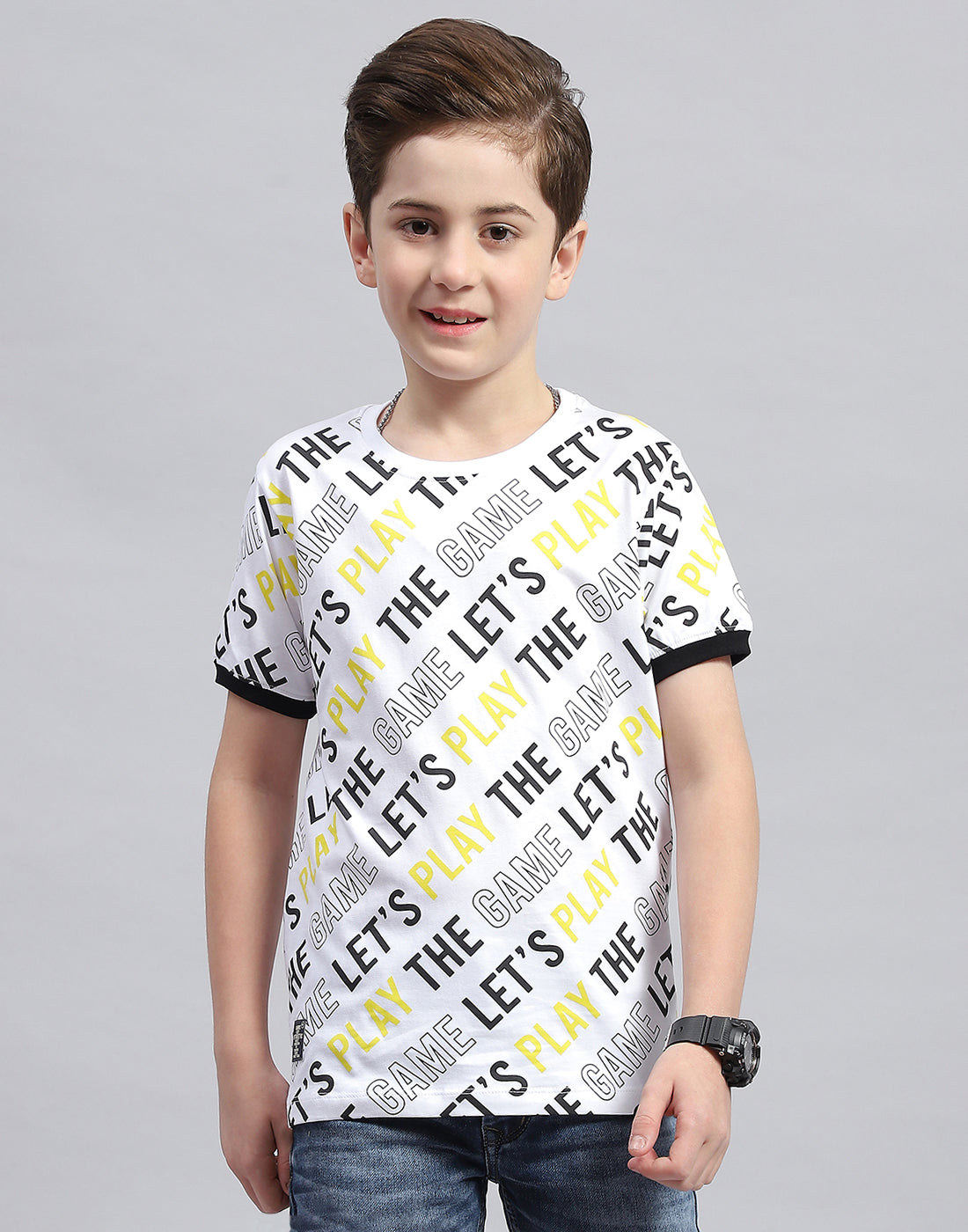 Boys White Printed Round Neck Half Sleeve T-Shirt