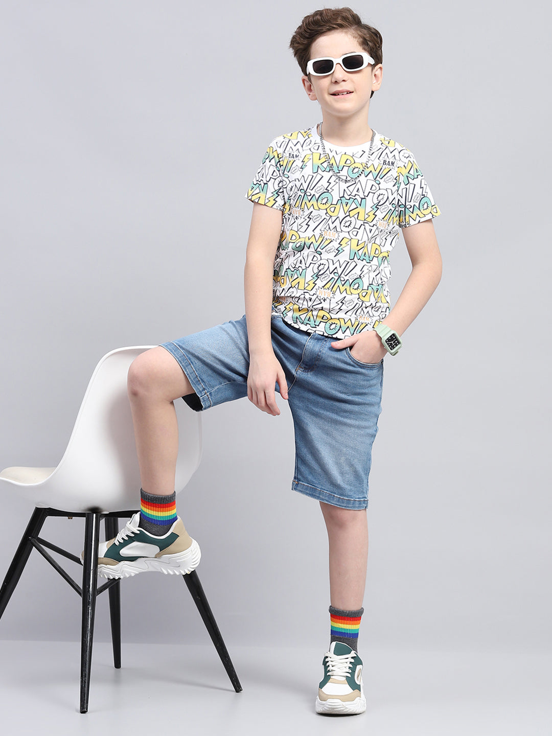 Boys White Printed Round Neck Half Sleeve T-Shirt