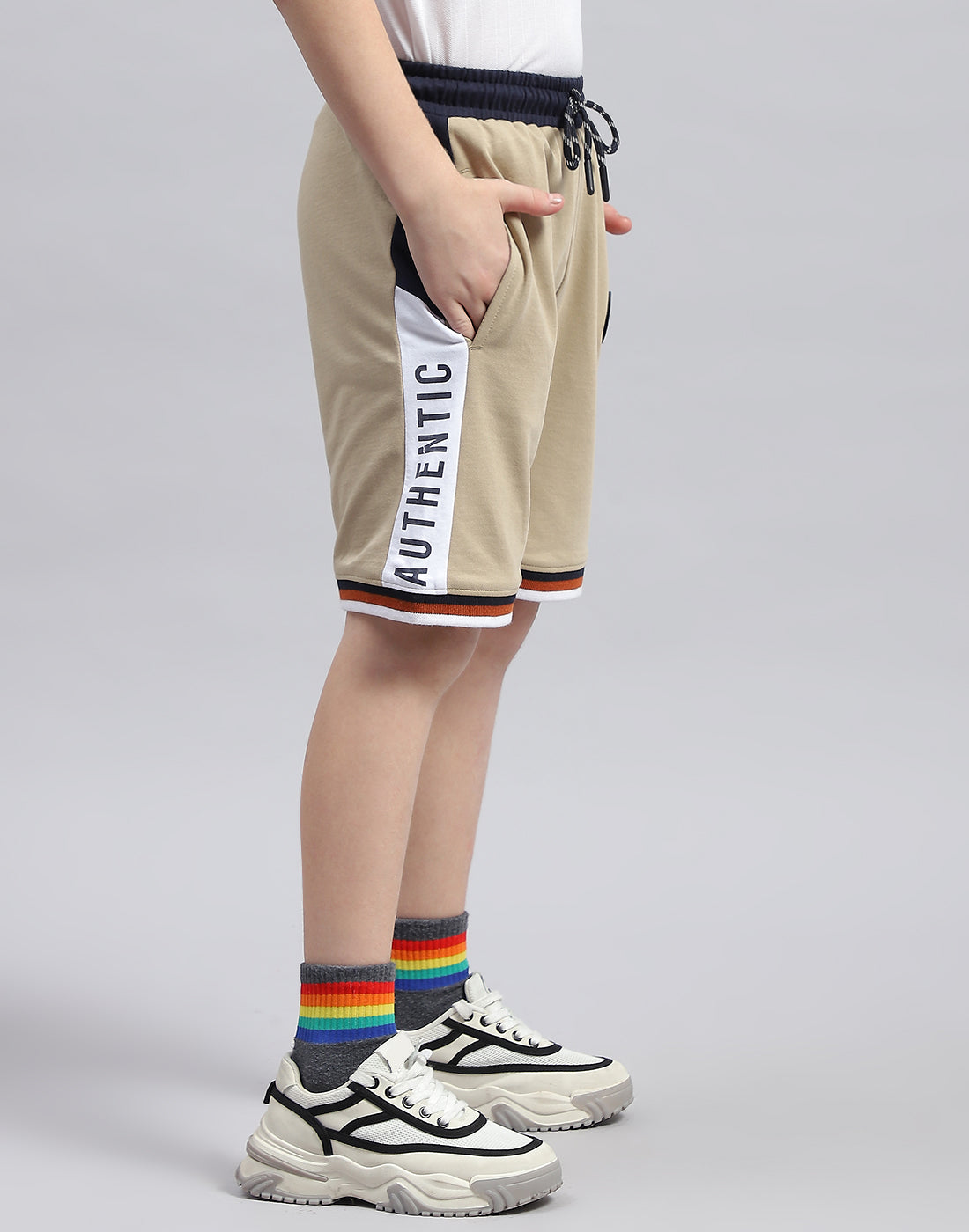 Boys Beige Printed Regular Fit Bermuda