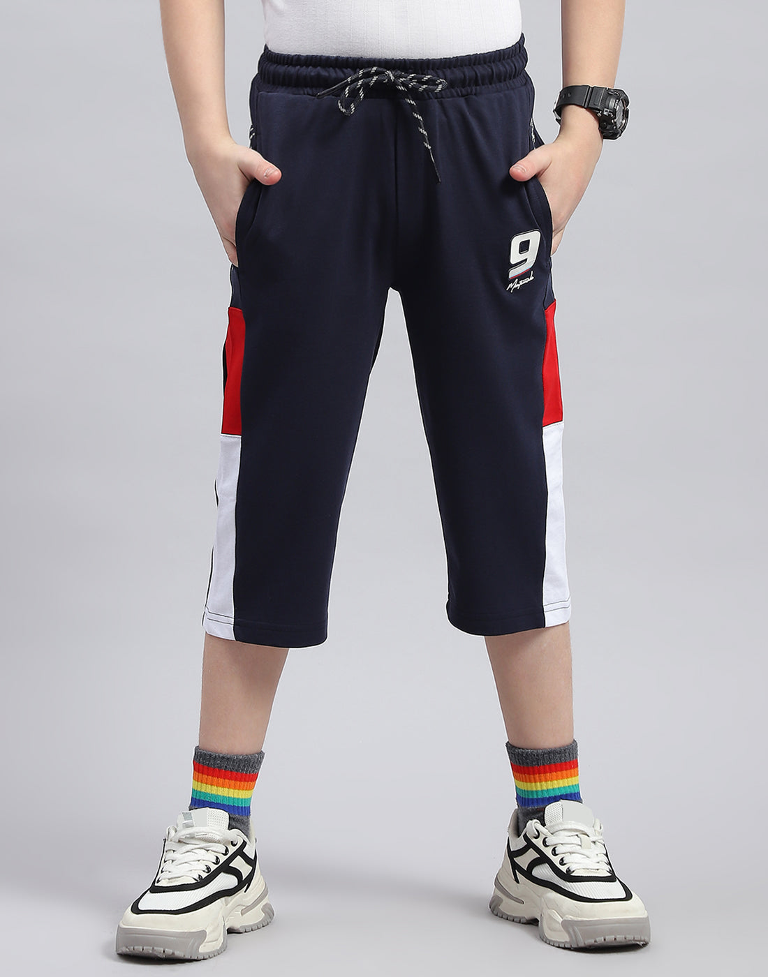 Boys Navy Blue Printed Regular Fit Capri