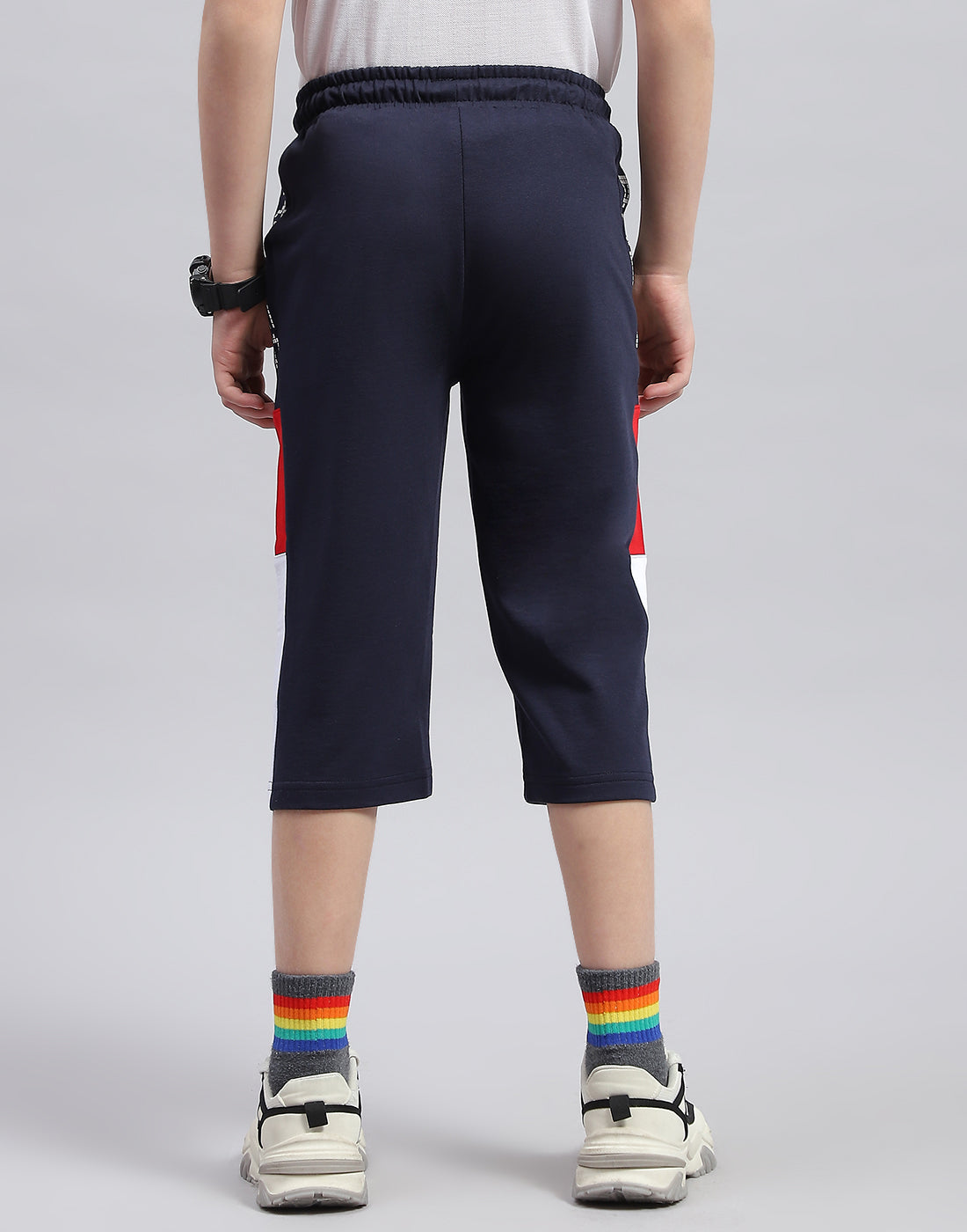 Boys Navy Blue Printed Regular Fit Capri