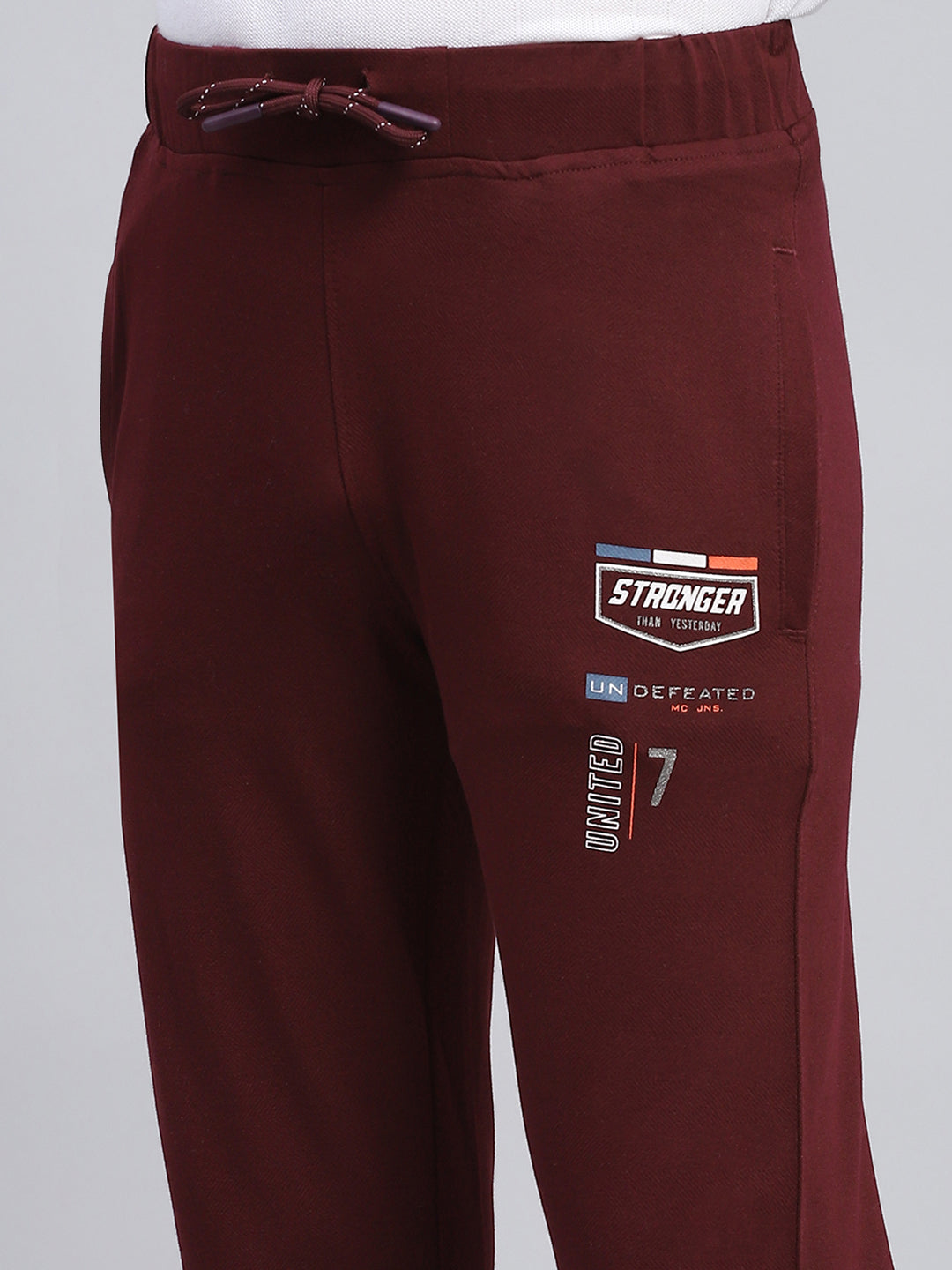 Boys Maroon Printed Regular Fit Lower
