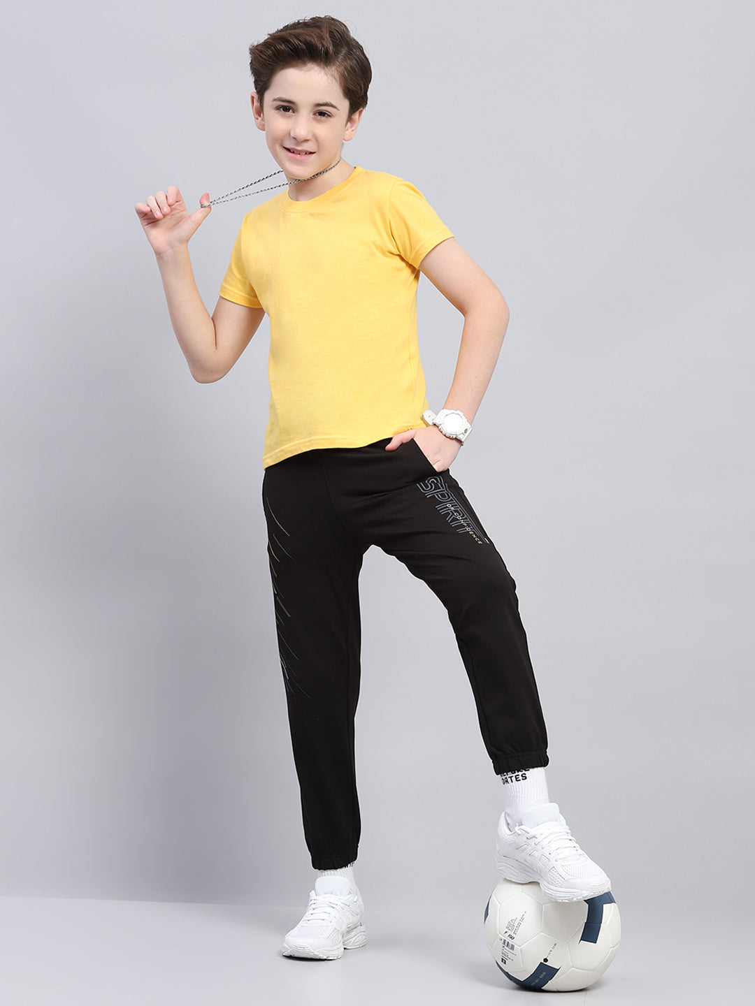 Boys Black Printed Regular Fit Lower