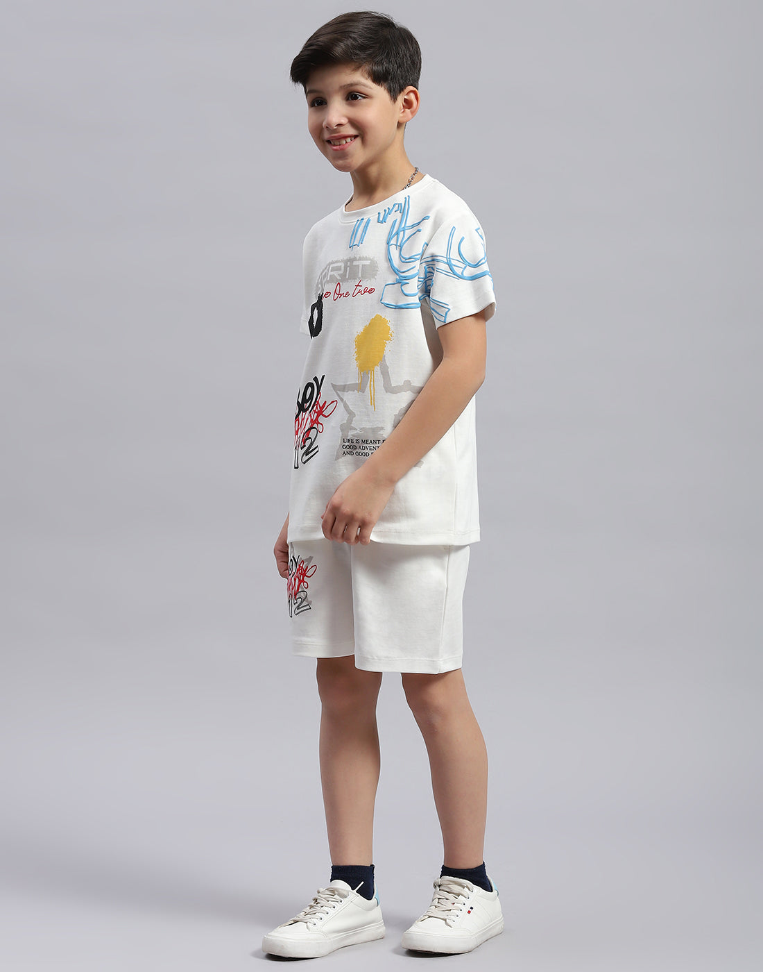 Boys White Printed Round Neck Half Sleeve Bermuda Set