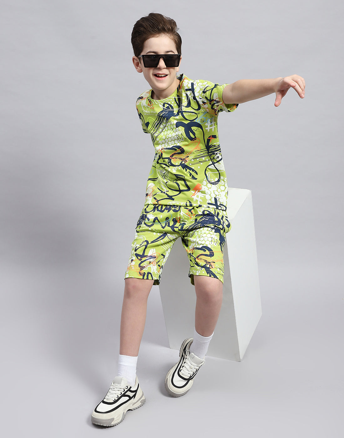 Boys Green Printed Round Neck Half Sleeve Bermuda Set