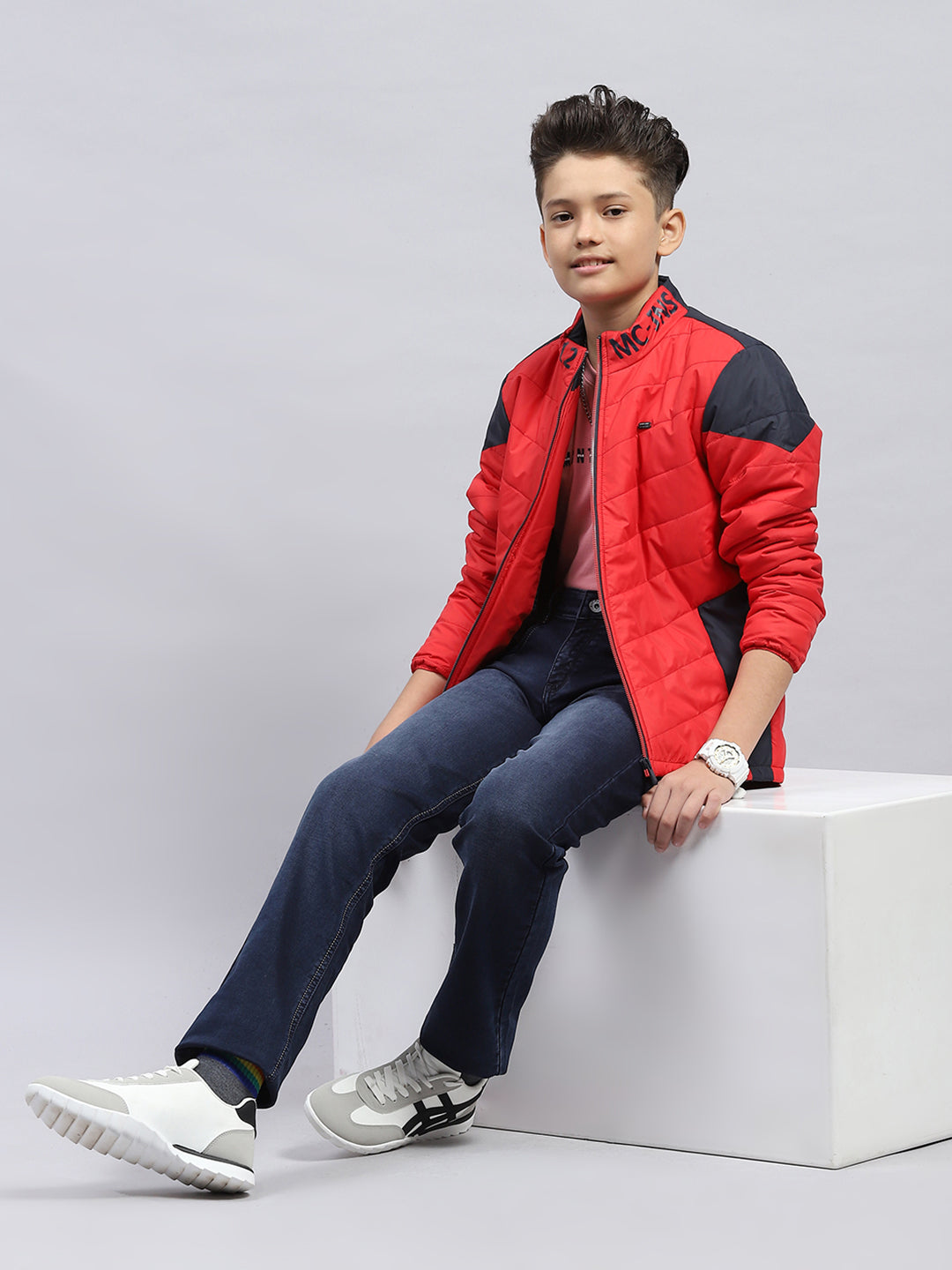 Boys Red Solid Mock Neck Full Sleeve Jacket
