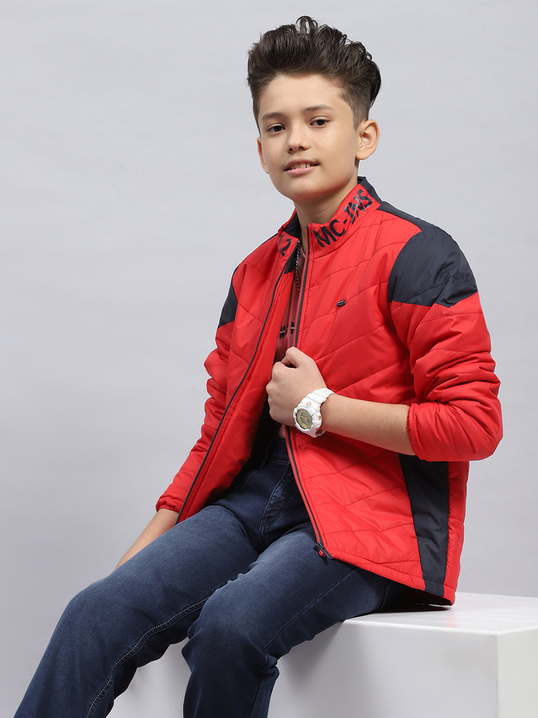 Boys Red Solid Mock Neck Full Sleeve Jacket