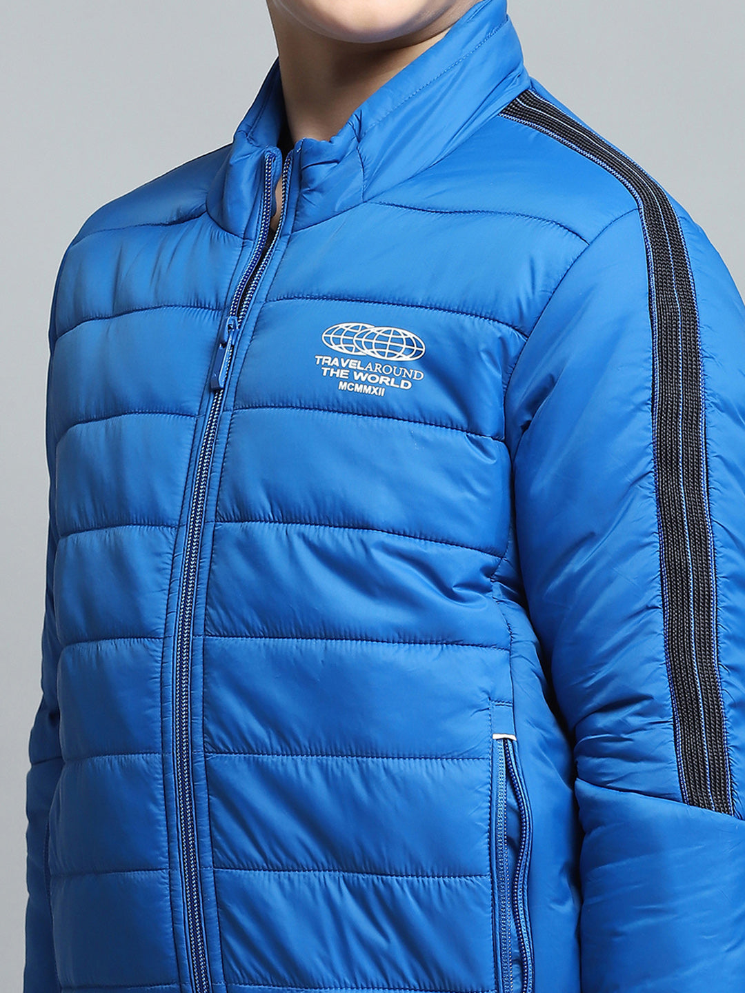 Boys Blue Printed Mock Neck Full Sleeve Jacket