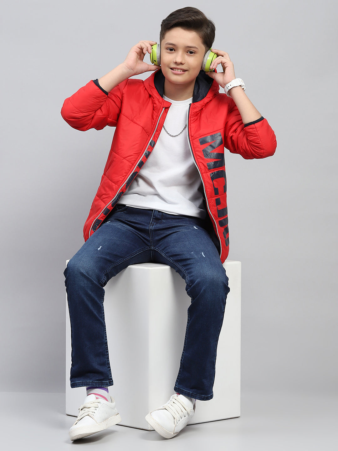Boys Red Printed Hooded Full Sleeve Jacket