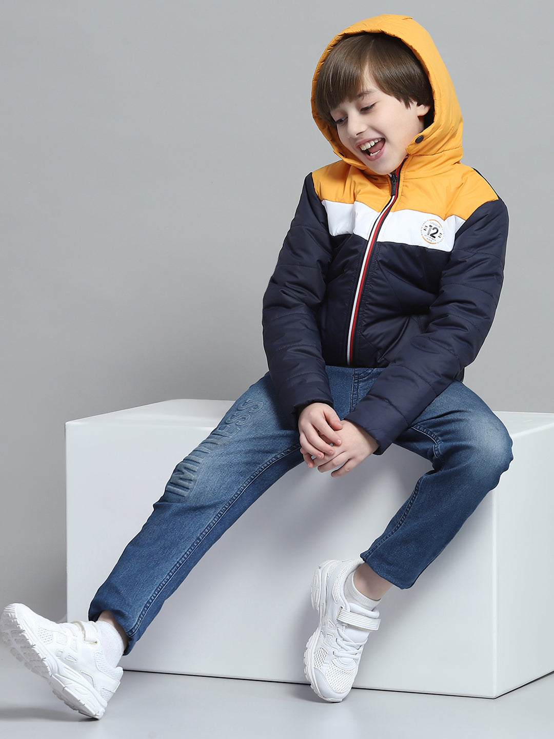 Boys Navy Blue Printed Hooded Full Sleeve Jacket