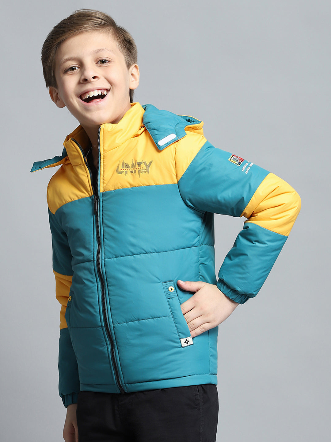 Boys Teal Blue & Yellow Printed Detachable Hood Full Sleeve Jacket