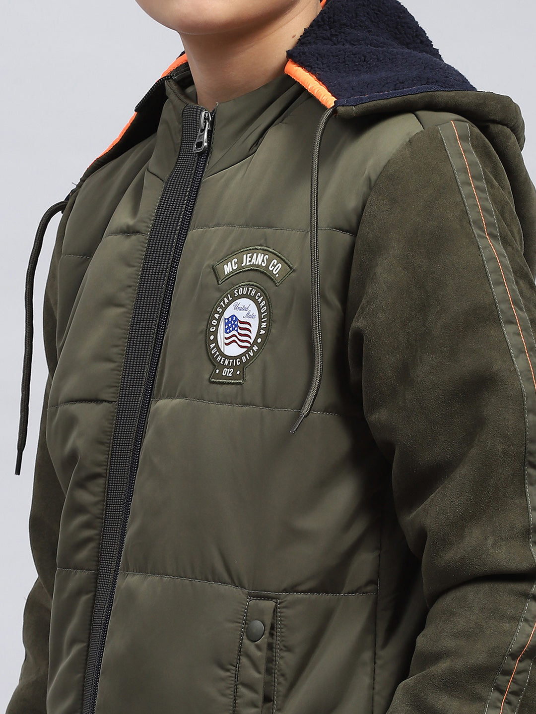 Boys Olive Solid Hooded Full Sleeve Jacket