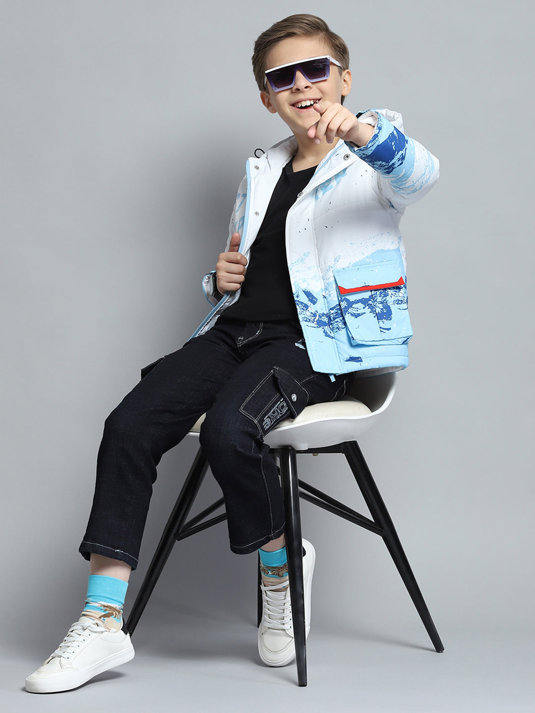 Boys White & Blue Printed Hooded Full Sleeve Jacket