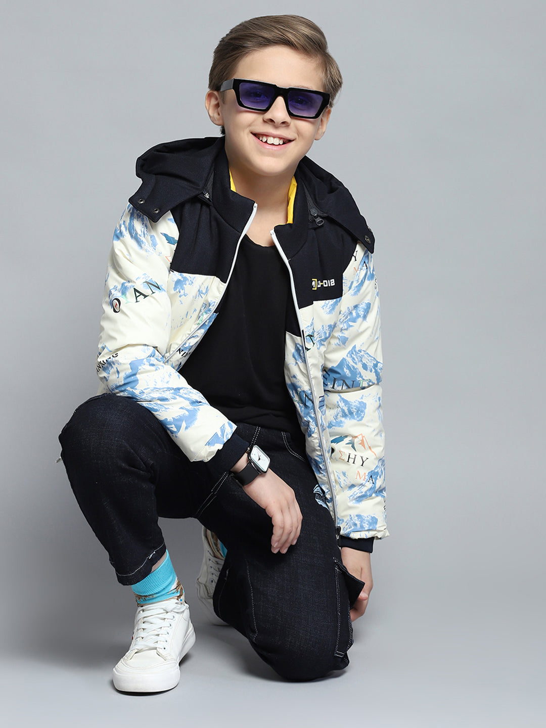 Boys Navy Blue & White Printed Detachable Hood Full Sleeve Jacket