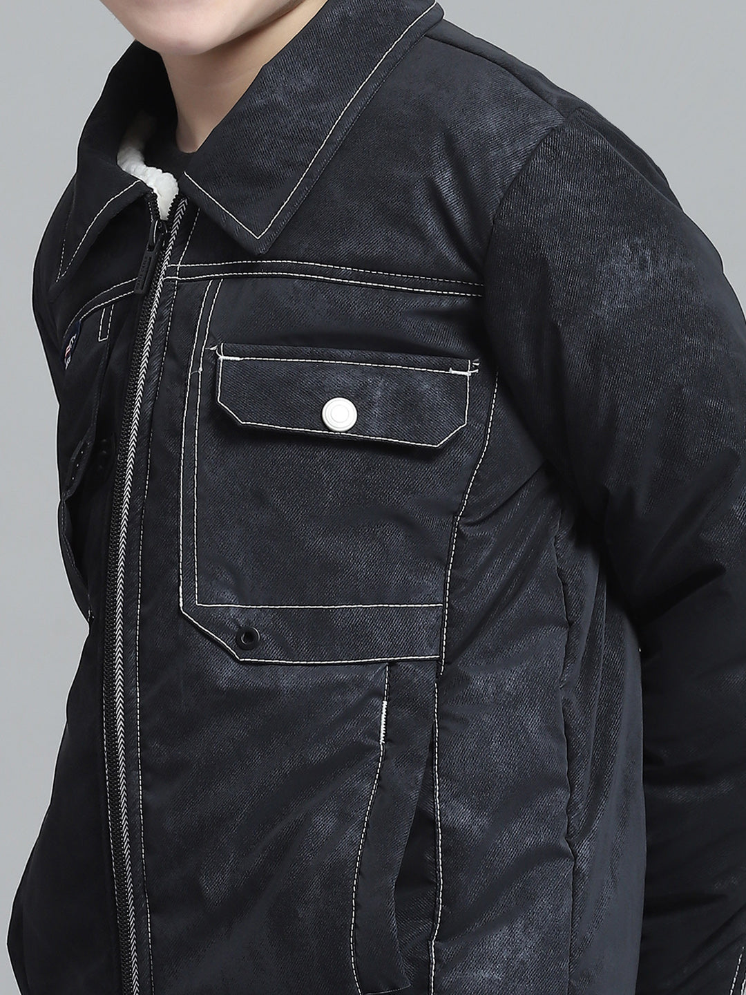 Boys Charcoal Solid Collar Full Sleeve Jacket