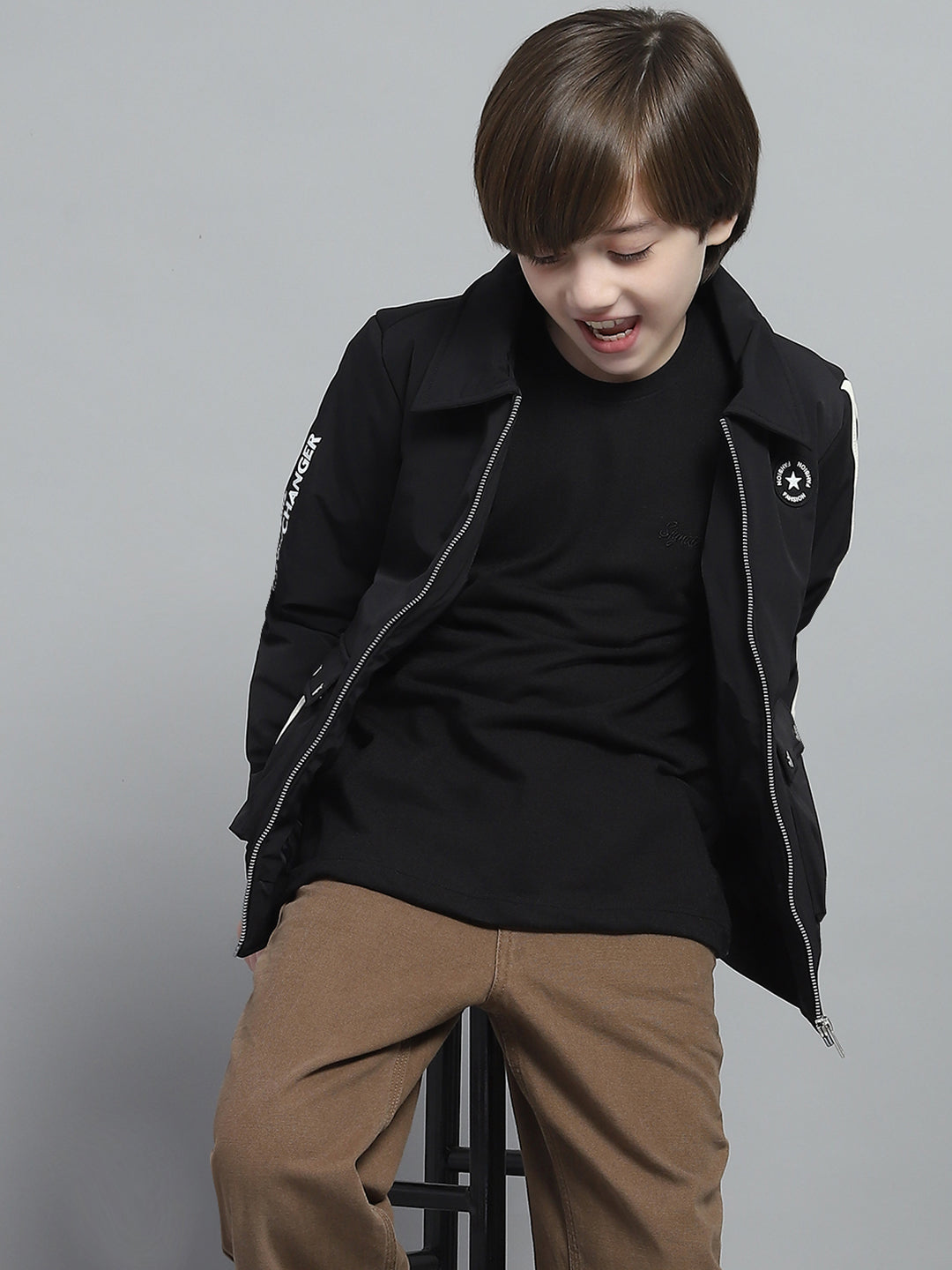 Boys Black Solid Collar Full Sleeve Jacket