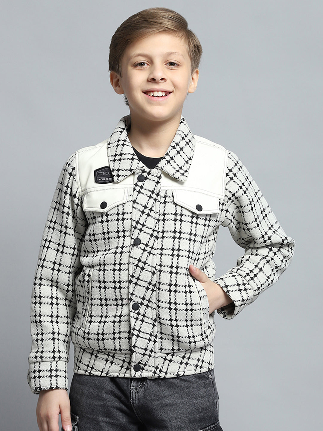 Boys White Check Collar Full Sleeve Jacket