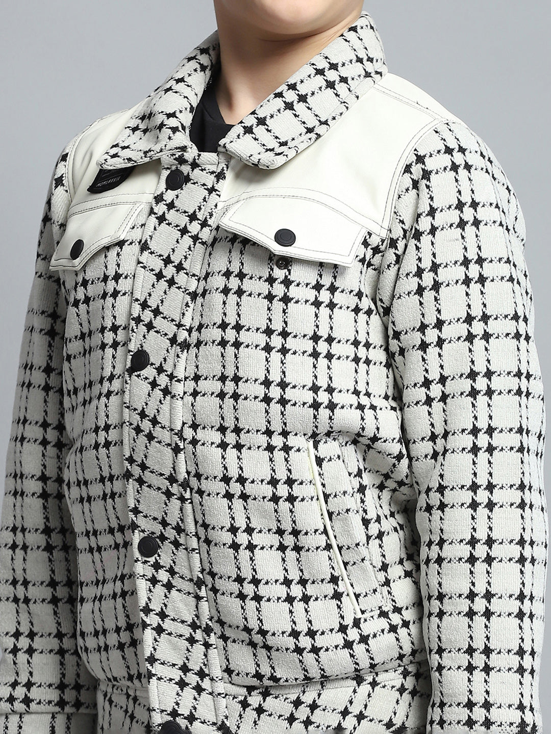 Boys White Check Collar Full Sleeve Jacket