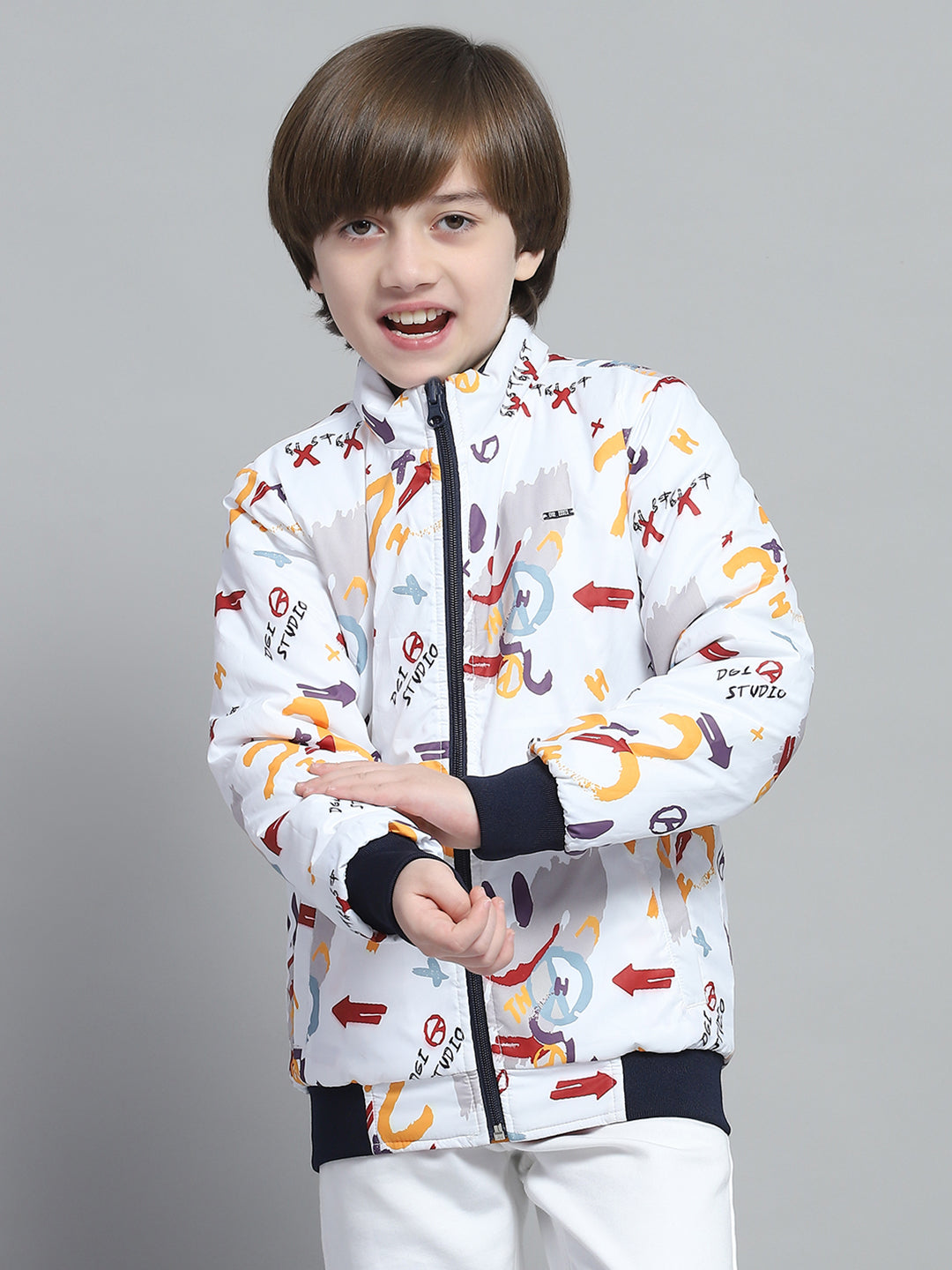 Boys Navy Blue & Red Solid Mock Neck Full Sleeve Reversible Jacket