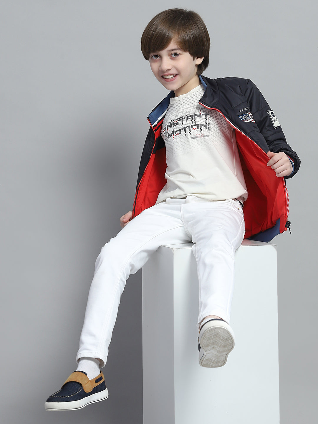 Boys Navy Blue Printed Mock Neck Full Sleeve Reversible Jacket