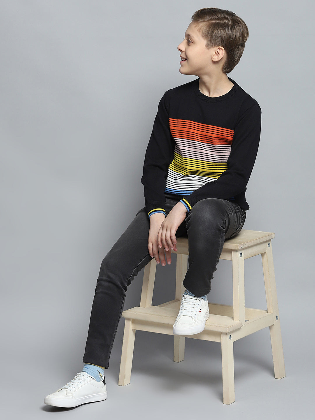 Boys Black Self Design Round Neck Full Sleeve Pullover