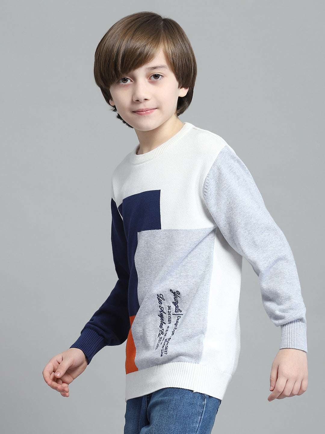 Boys Off White Self Design Round Neck Full Sleeve Pullover