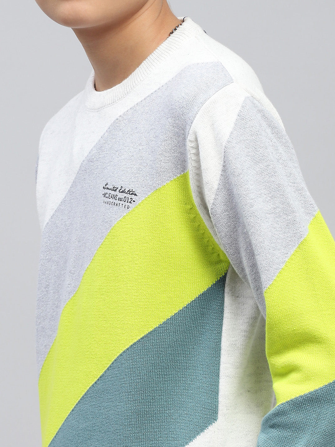 Boys White Self Design Round Neck Full Sleeve Pullover