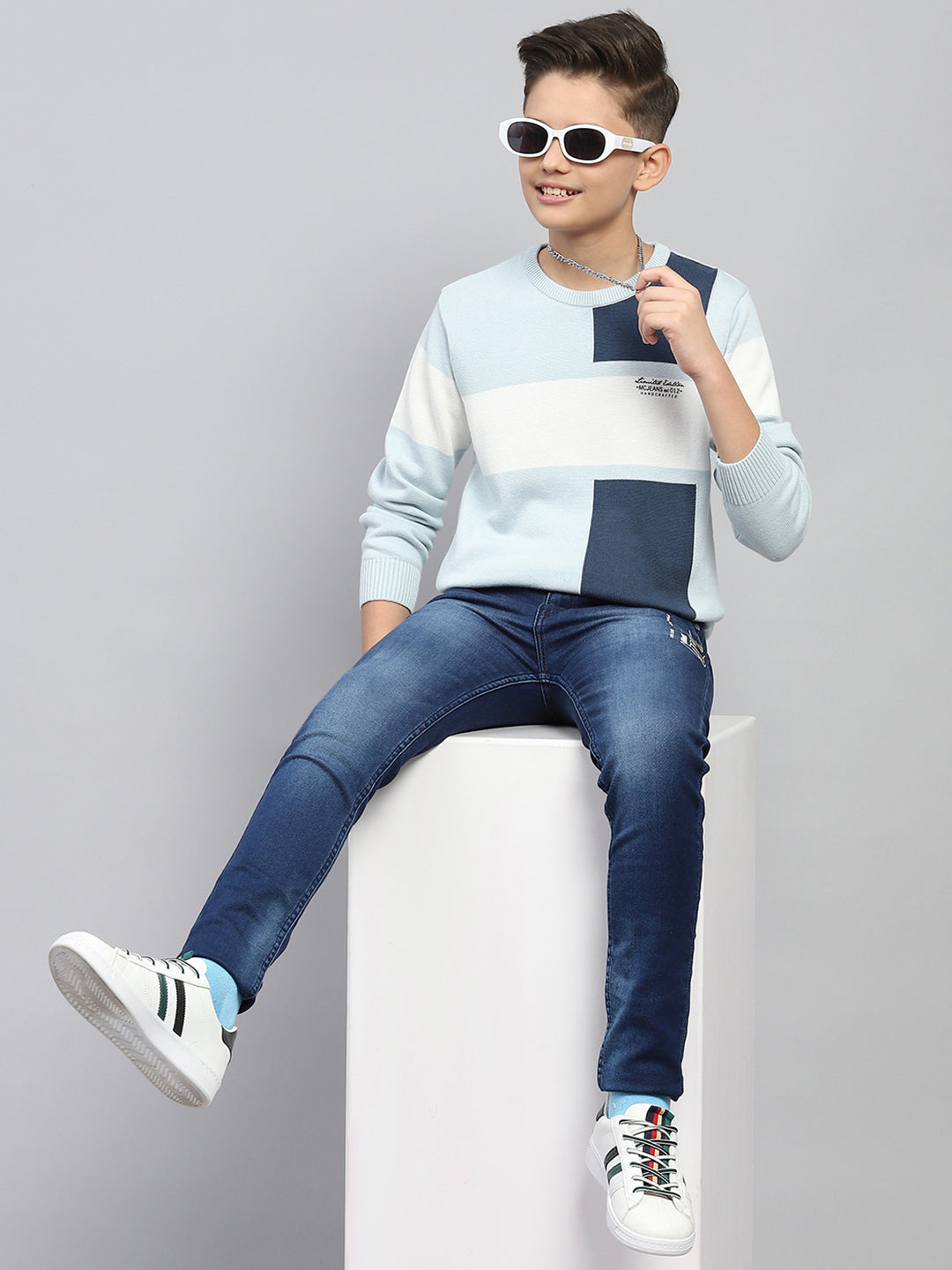 Boys Blue Self Design Round Neck Full Sleeve Pullover