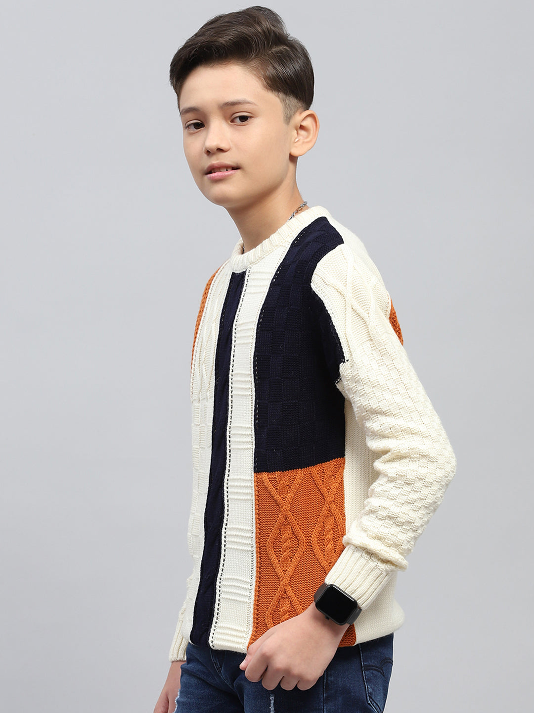 Boys White Self Design Round Neck Full Sleeve Pullover