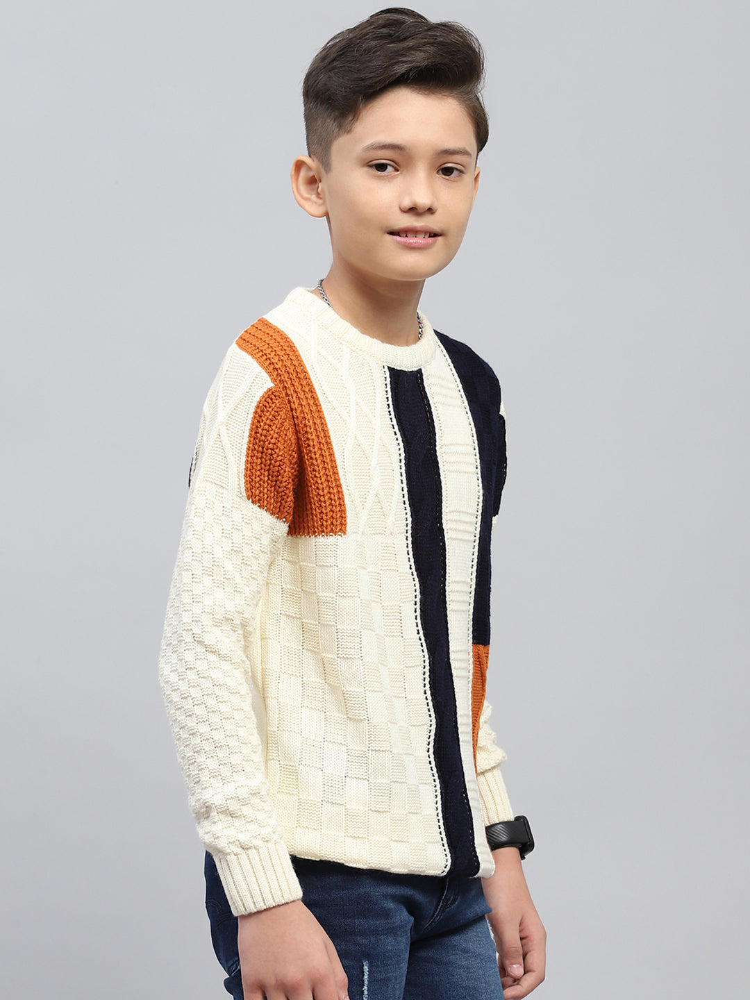 Boys White Self Design Round Neck Full Sleeve Pullover