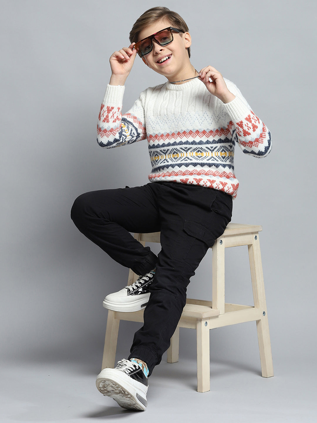 Boys Off White Self Design Round Neck Full Sleeve Pullover