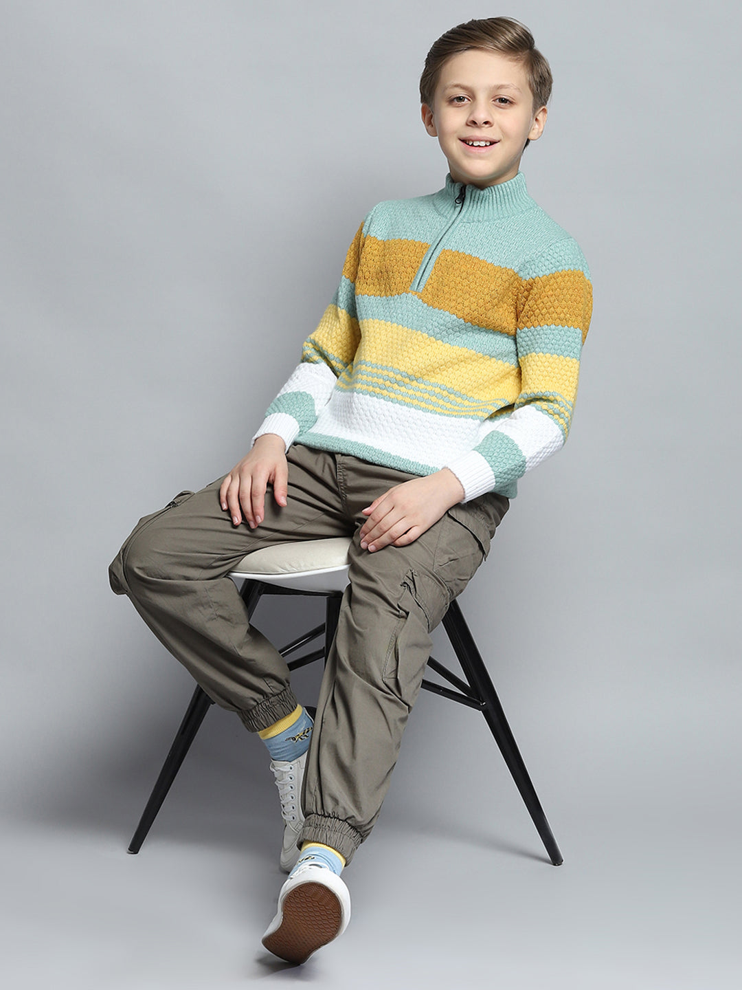 Boys Green Self Design Mock Neck Full Sleeve Pullover
