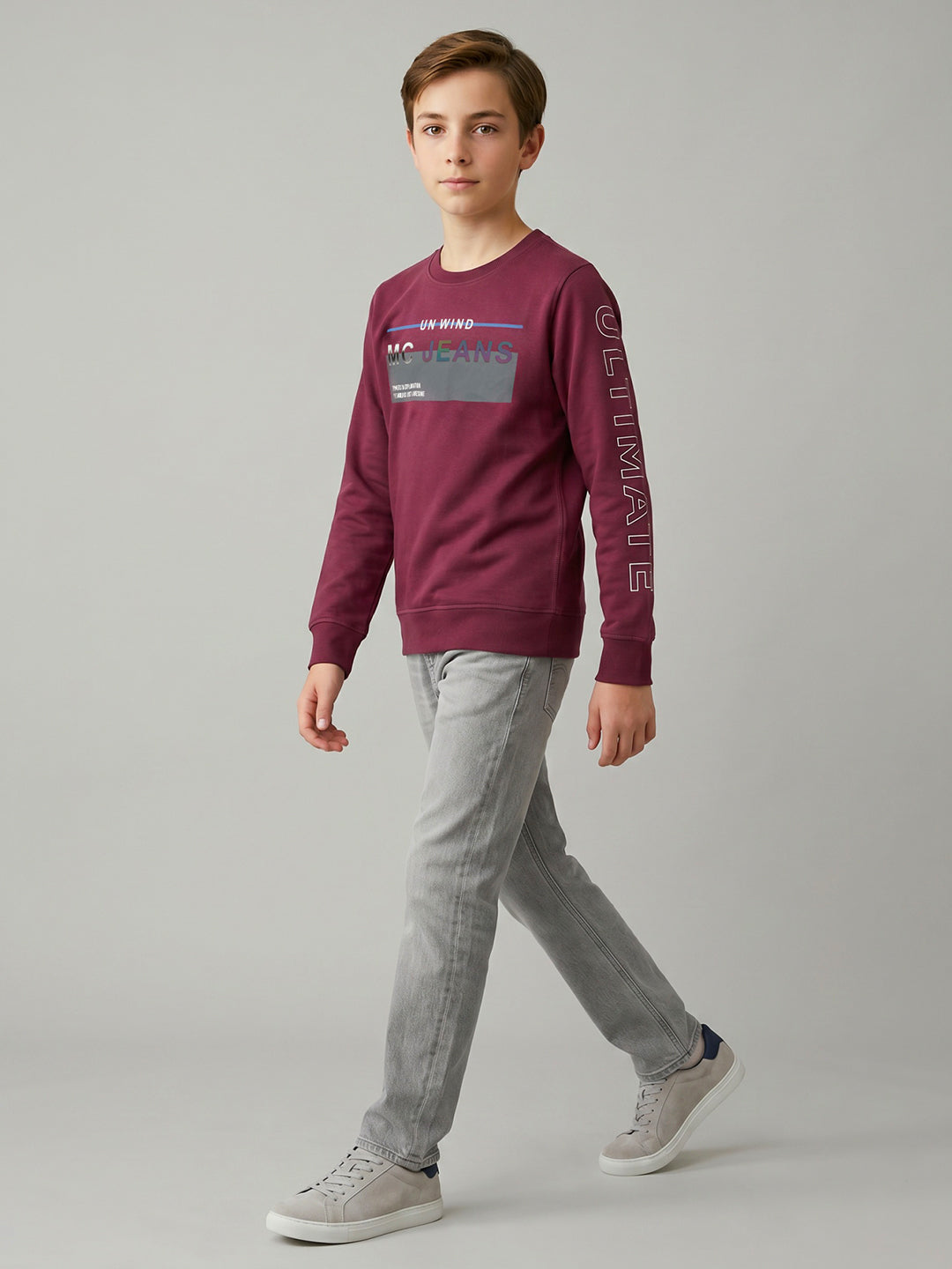 Boys Maroon Printed Round Neck Full Sleeve Sweatshirt