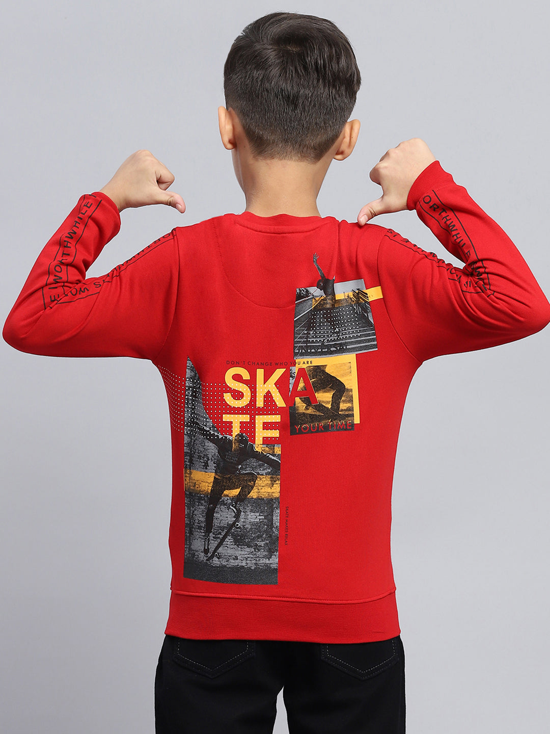 Boys Red Printed Round Neck Full Sleeve Sweatshirt